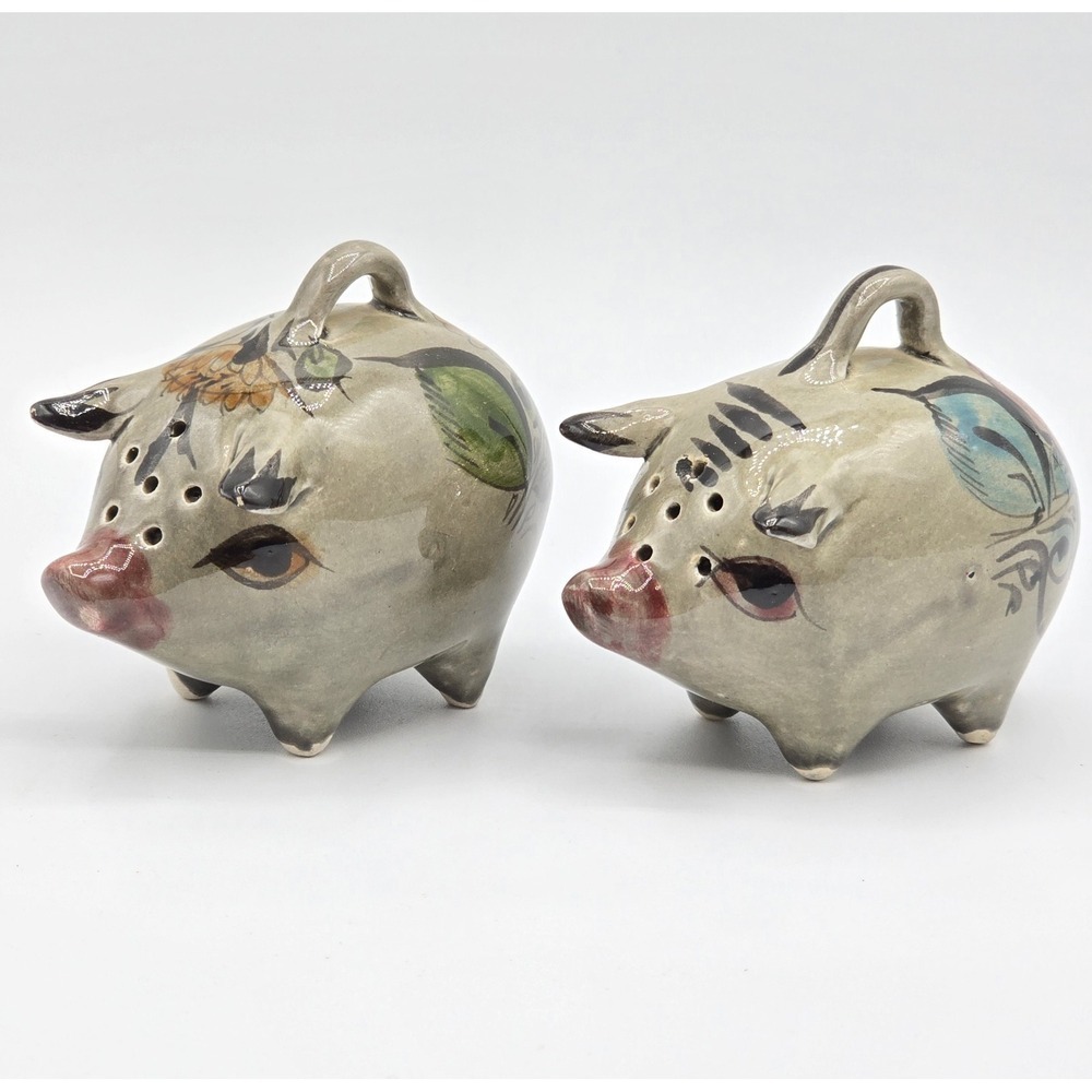 Vintage Ceramic Salt & Pepper Shaker Set Tabletop Farmhouse Mexico Pottery‎ Pigs